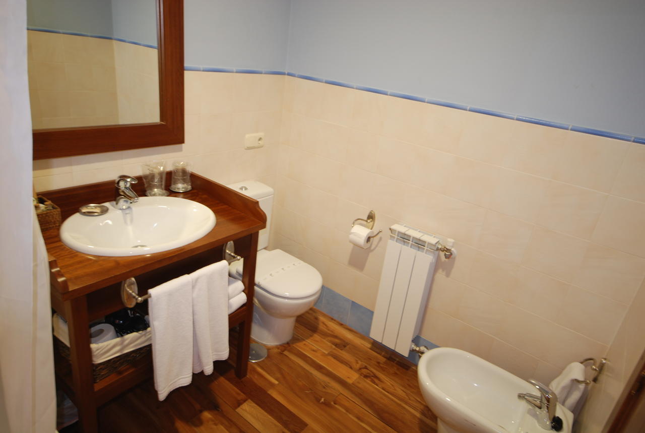 Hotel Del Verde Al Amarillo Penasrubias de Piron Rum bild