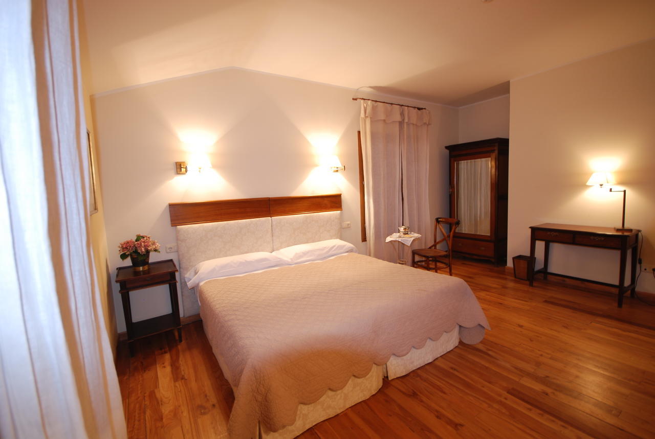 Hotel Del Verde Al Amarillo Penasrubias de Piron Exteriör bild