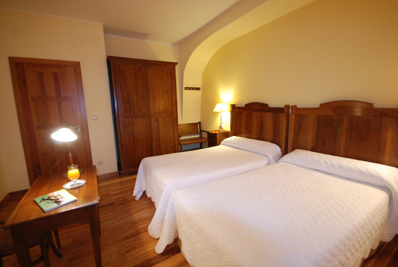 Hotel Del Verde Al Amarillo Penasrubias de Piron Exteriör bild